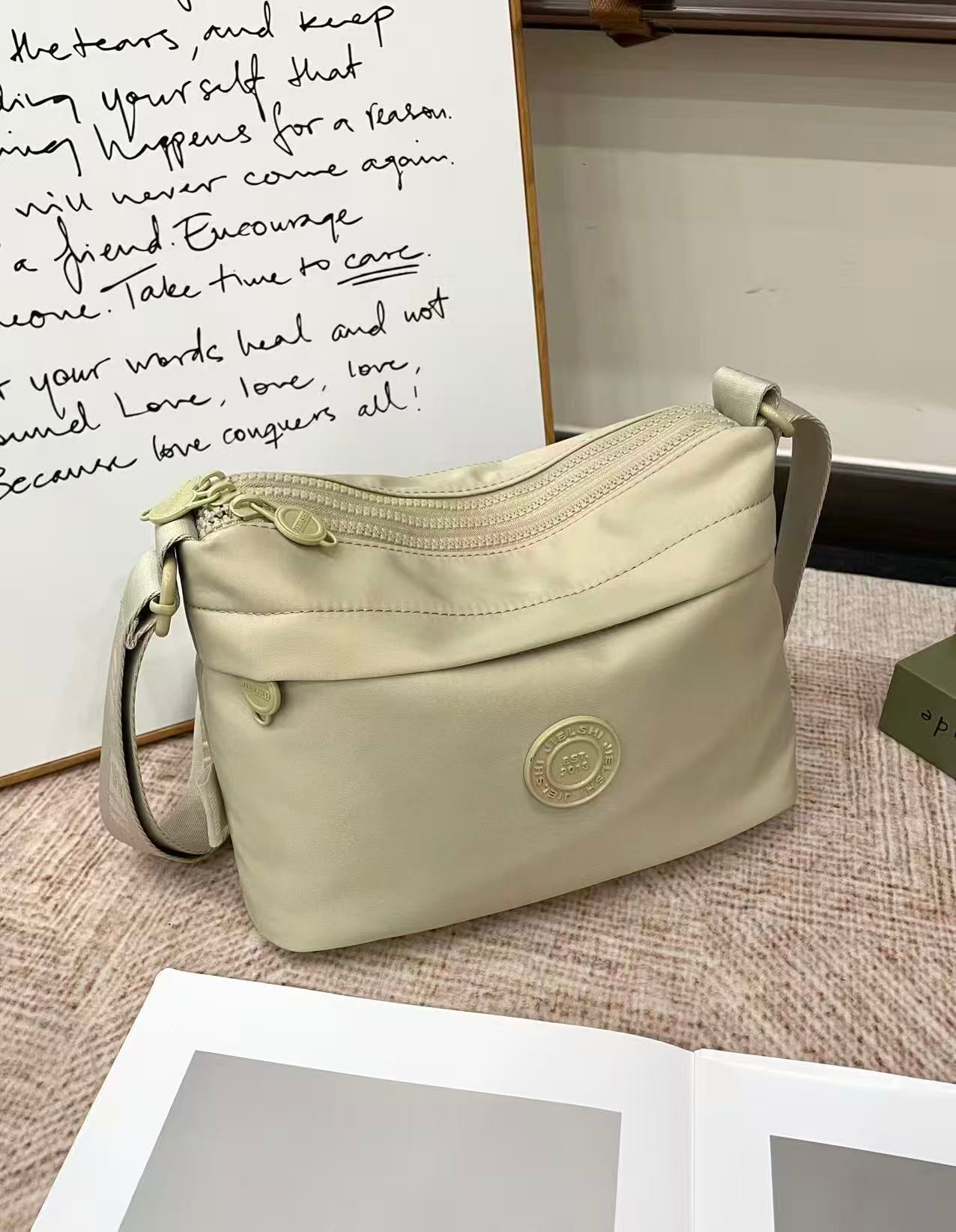 Bolso de Dama Ref 6-060-1-7