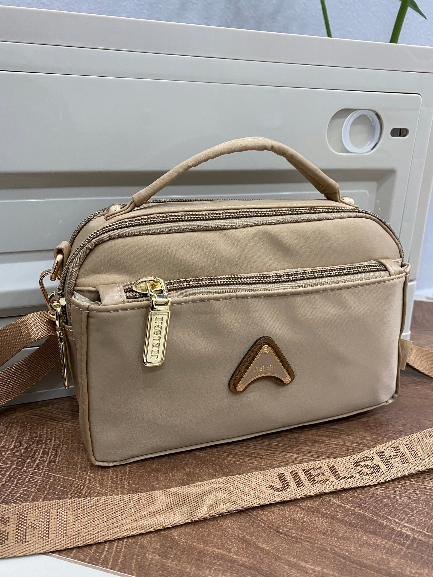 Bolso Riñonera de Dama Ref F038