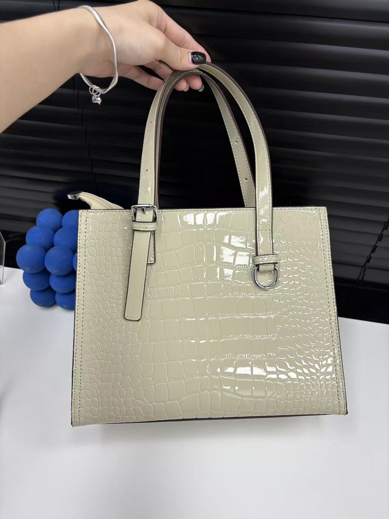 Bolso Cartera de Dama Ref S2518-1