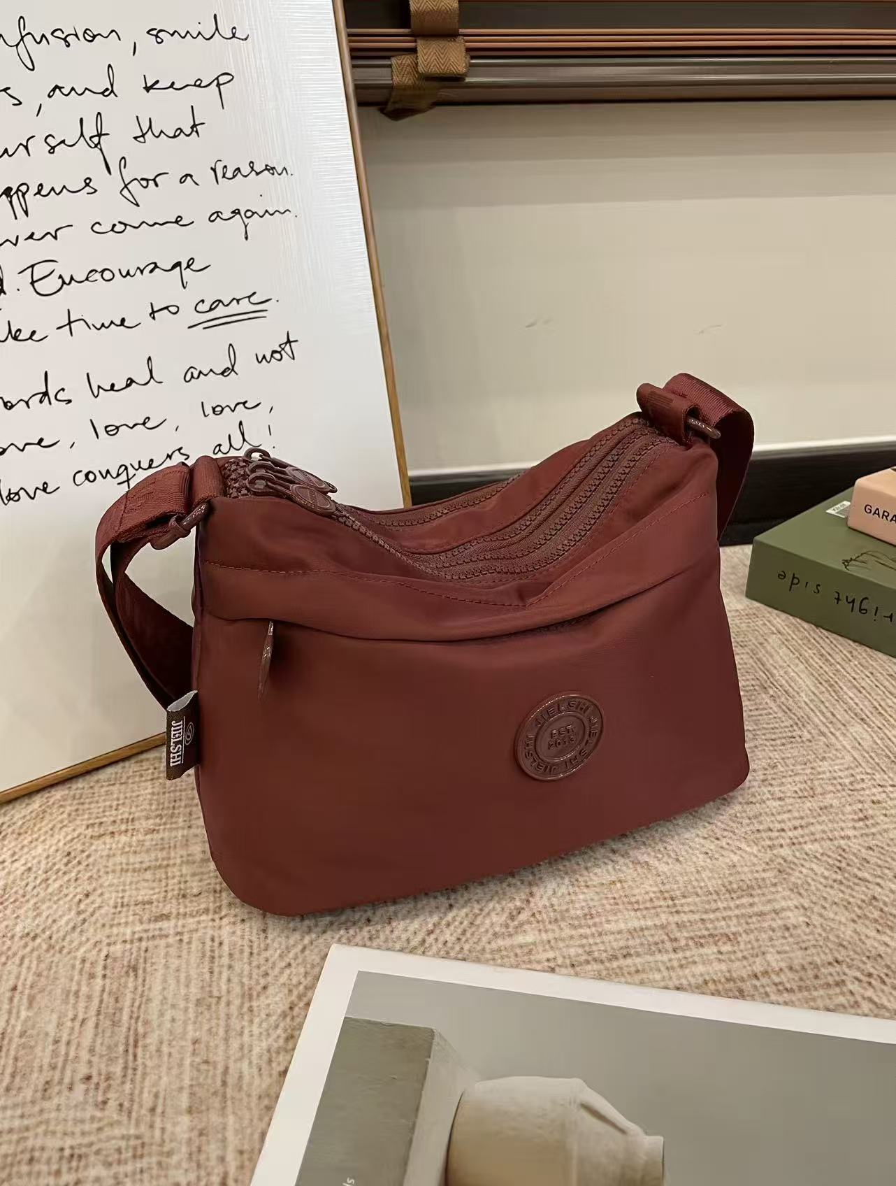 Bolso de Dama Ref 6-060-1-2